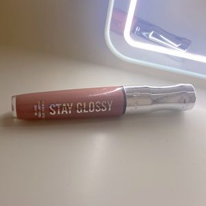 Glittery lipgloss